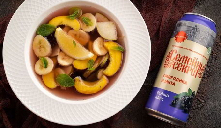 Рецепт десертной окрошки с нектаринами