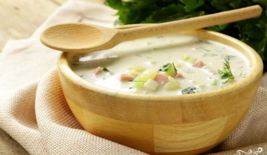 Рецепт окрошки на кефире с колбасой