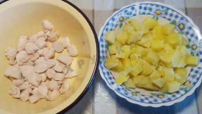 вкусная окрошка с курицей на кефире