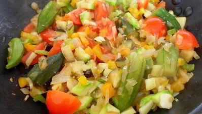 минестроне с рыбой и спагетти