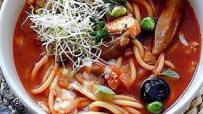 минестроне с рыбой и спагетти