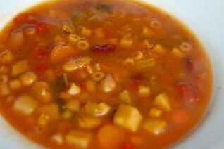 Суп минестроне с песто
