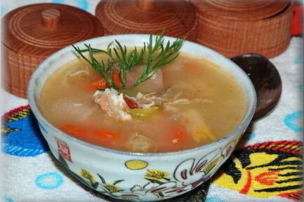 Рыбный суп с икрой мойвы