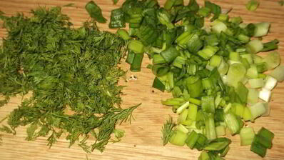 острые щи с рыбными консервами