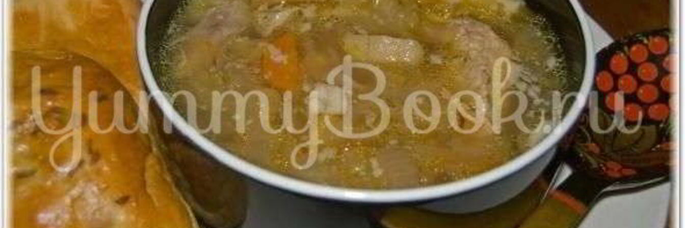 Щи из квашеной капусты со свининой