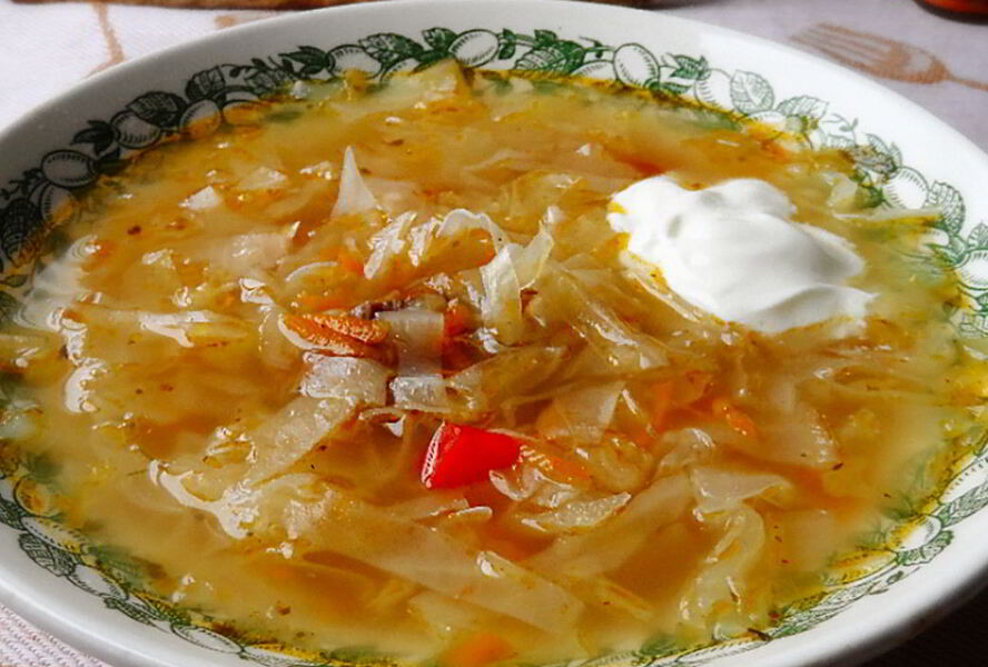 Щи из свежей и квашенной капусты