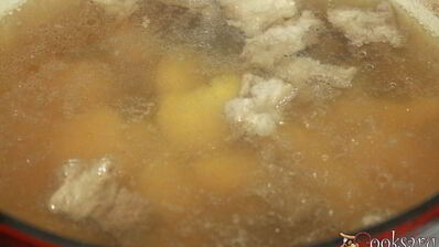 щи с говядиной и квашеной капустой