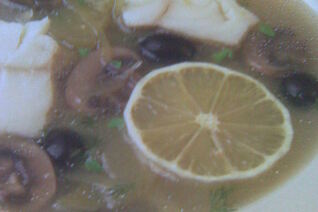 Рыбная солянка с грибами