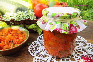 Солянка из кабачков