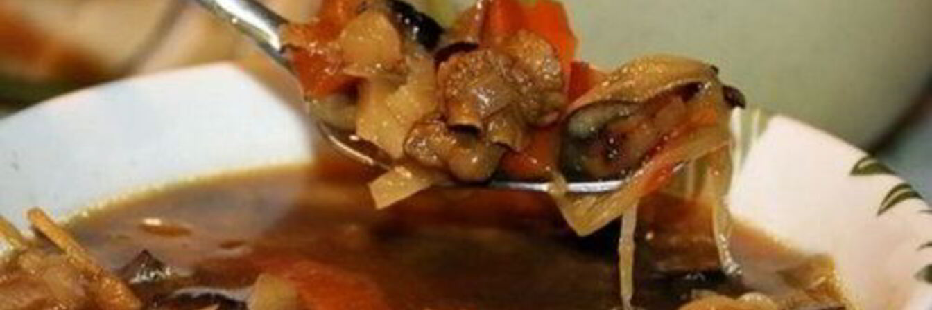 Солянка мясная с капустой