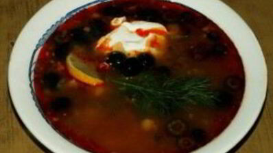 солянка с копчеными ребрышками