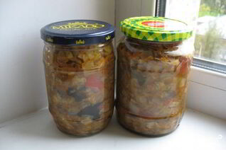 Солянка с шампиньонами на зиму