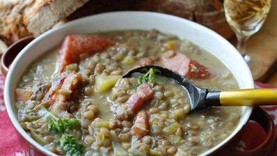 суп чечевичный