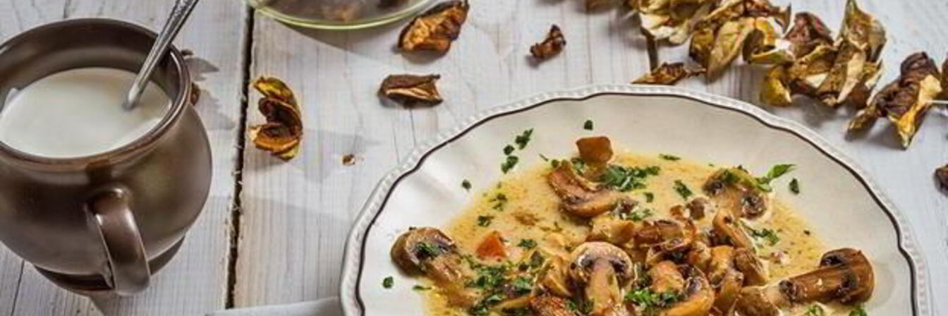 Суп из белых грибов сушеных