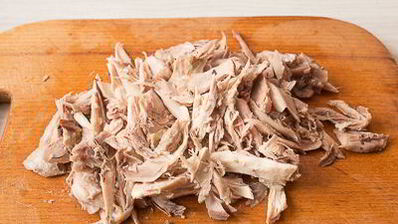 суп из курицы с красной чечевицей и перцем