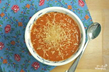Суп из томатного сока с сыром