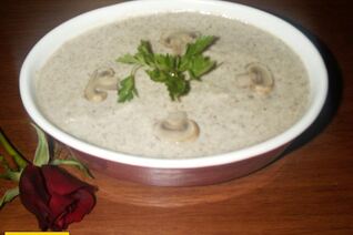 Грибной суп пюре со сметаной