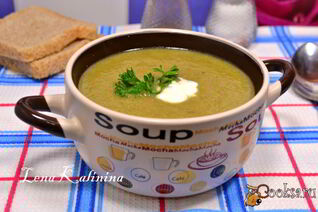 Суп-пюре из брокколи и шампиньонов