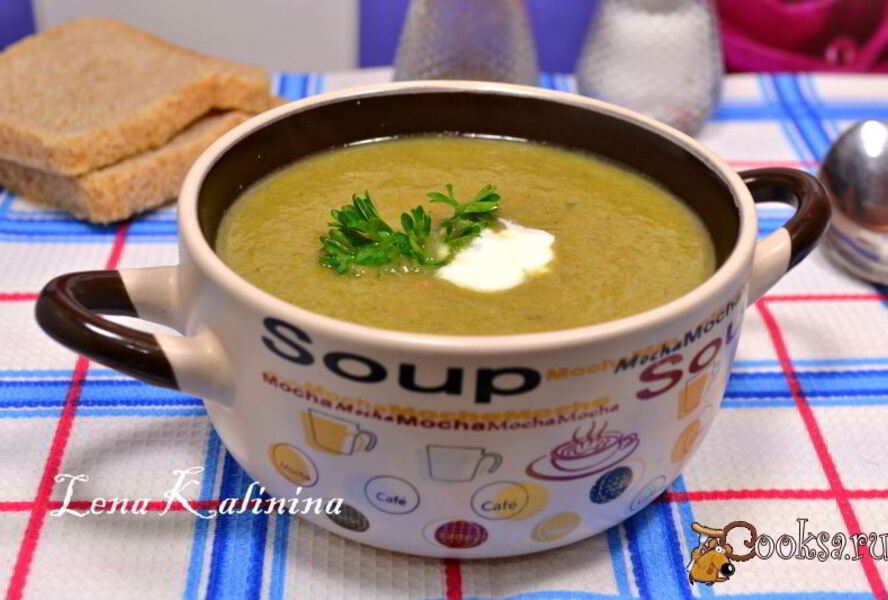 Суп-пюре из брокколи и шампиньонов