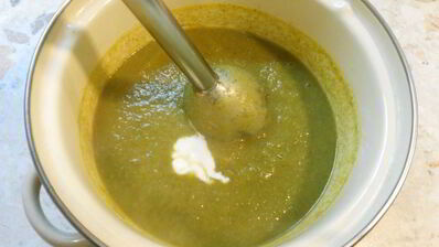 суп-пюре из брокколи и шампиньонов