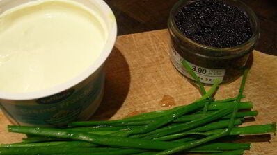 суп-пюре из лосося с икрой