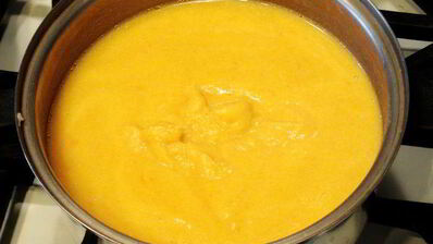 суп-пюре из репы, сельдерея, курицы и тыквы
