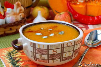 Суп-пюре из тыквы с яблоками