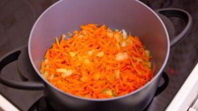 суп-пюре с кабачками и цветной капустой