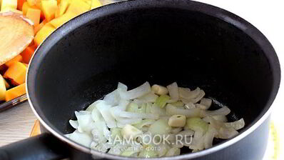 томатно-тыквенный суп-пюре с картофелем