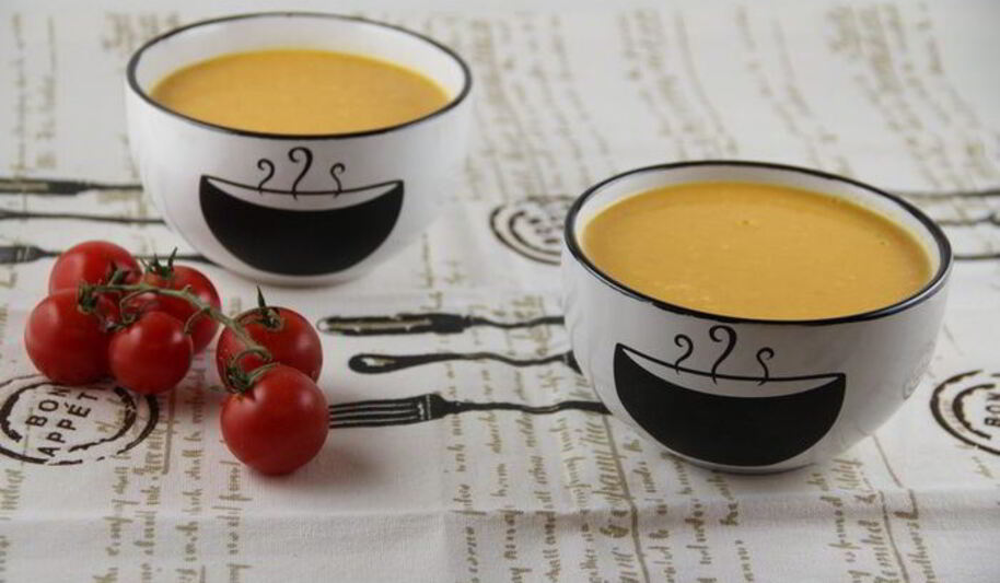 Рецепт тыквенно-морковный суп-пюре с кокосовым молоком и имбирем