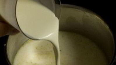 суп с сыром и вином