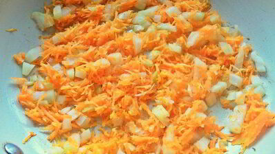 сырный суп с лососем и рисом