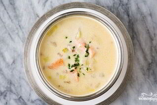 Сырный суп с семгой