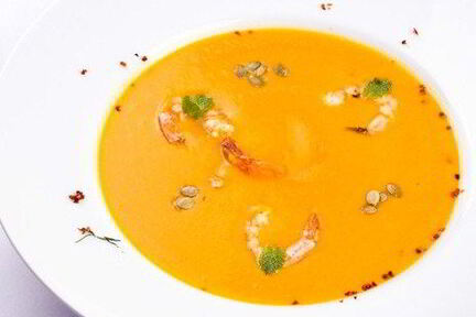 Тыквенный крем-суп с креветками