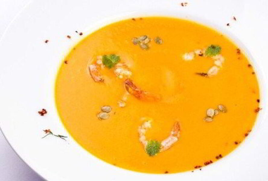 Тыквенный крем-суп с креветками