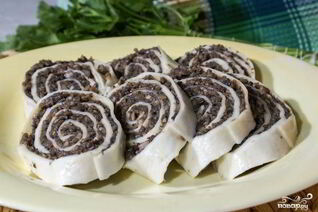 Блинчики из сулугуни с начинкой