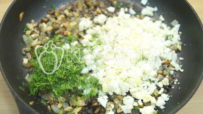 блины с грибной начинкой