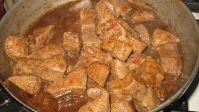 блины с куриной печенкой, грушей и горчицей