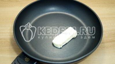 блины с луком и яйцом