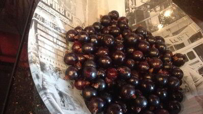 панкейки с черной смородиной