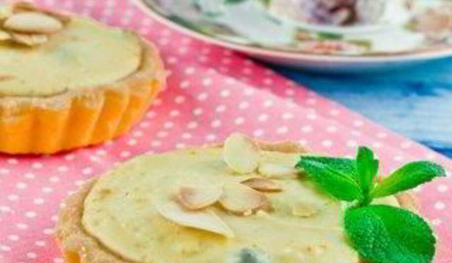 Рецепт апельсинно-лимонных ватрушки с изюмом