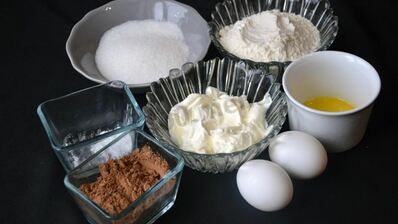 шоколадная королевская ватрушка с какао