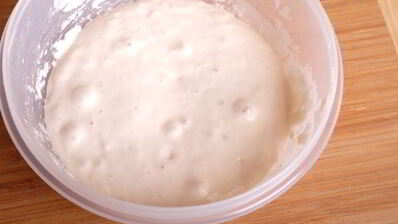 цельнозерновые булочки с семенами льна на закваске