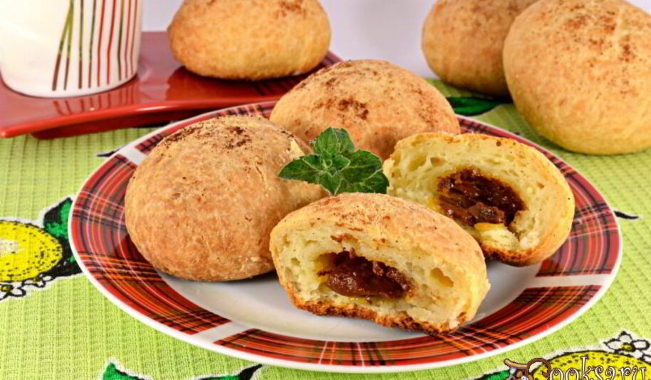 Рецепт творожных булочек со сгущенкой