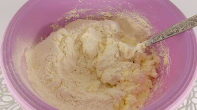 творожные булочки со сгущенкой