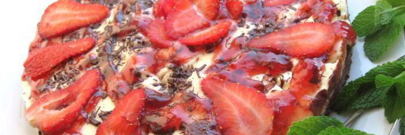 Чизкейк Клубника с шоколадом