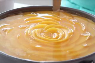 Чизкейк с персиками