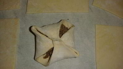 домашние слойки с печенью