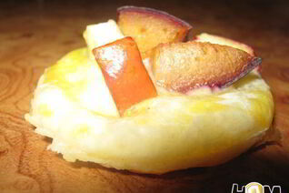 Фруктовые слойки с кремом Потисьер