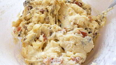 кекс ореховый с сухофруктами